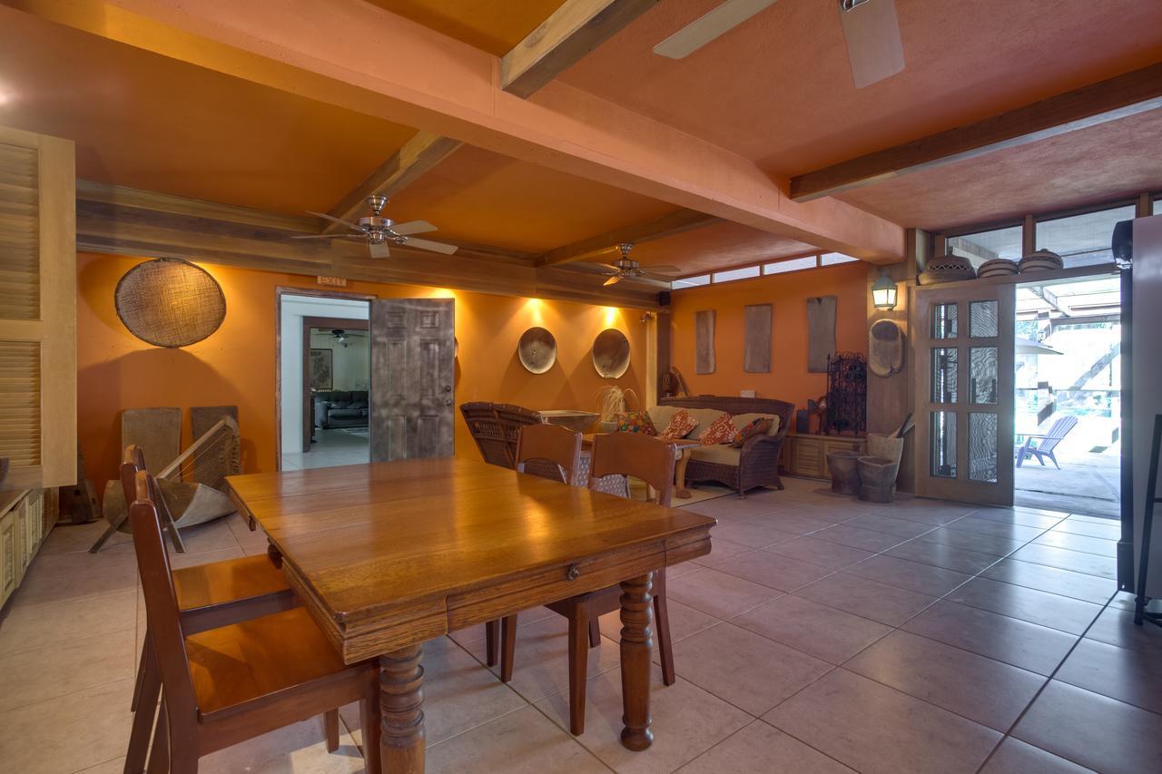 Bayshore Bijou Suites Maya Beach Екстериор снимка