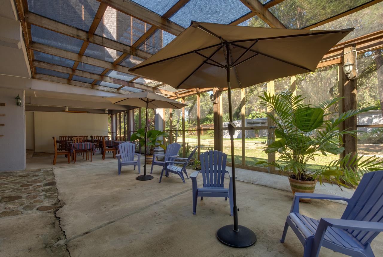 Bayshore Bijou Suites Maya Beach Екстериор снимка