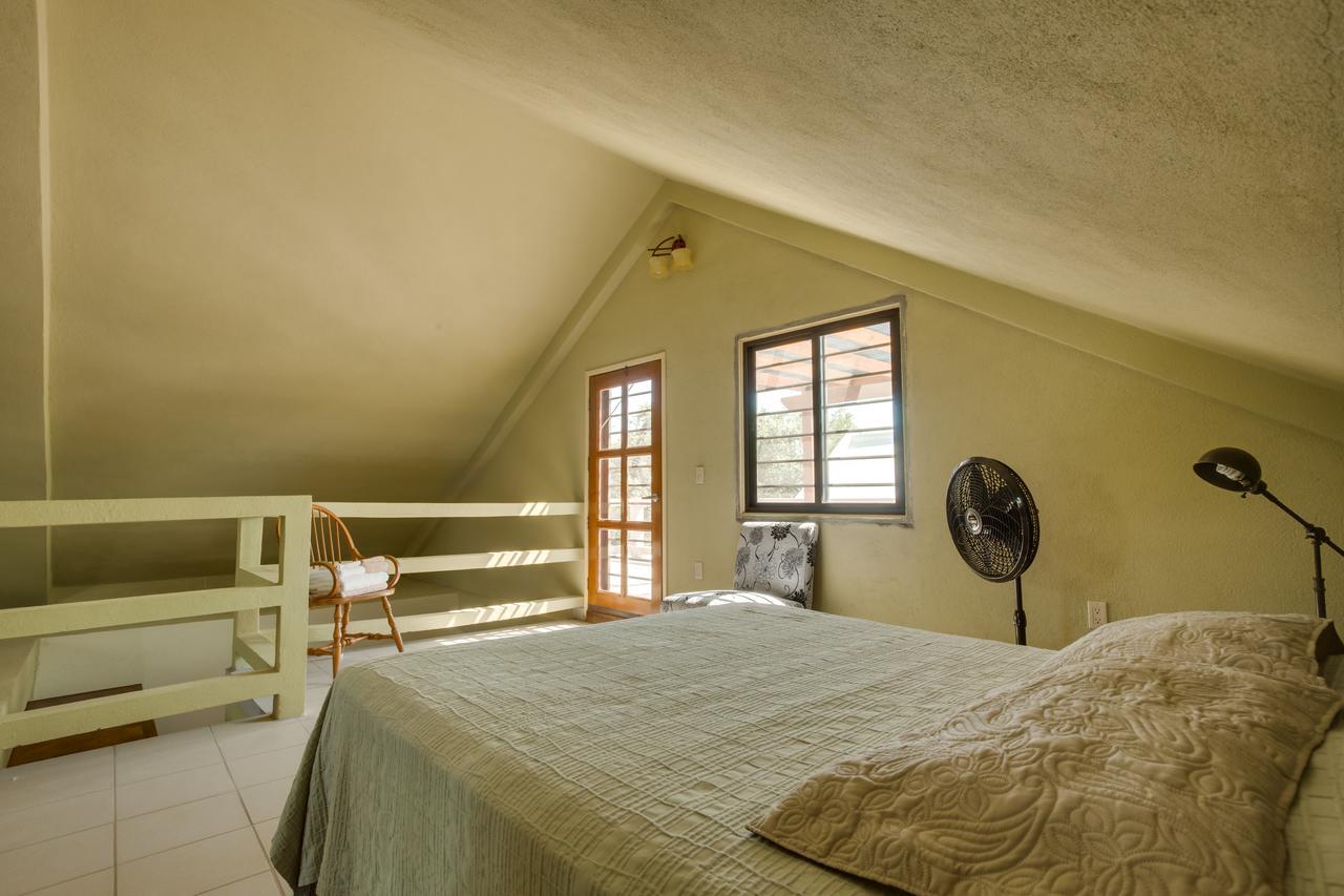 Bayshore Bijou Suites Maya Beach Екстериор снимка